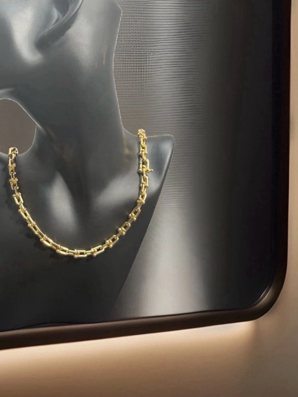 Tiffany Classic Gold Link Necklace for Women